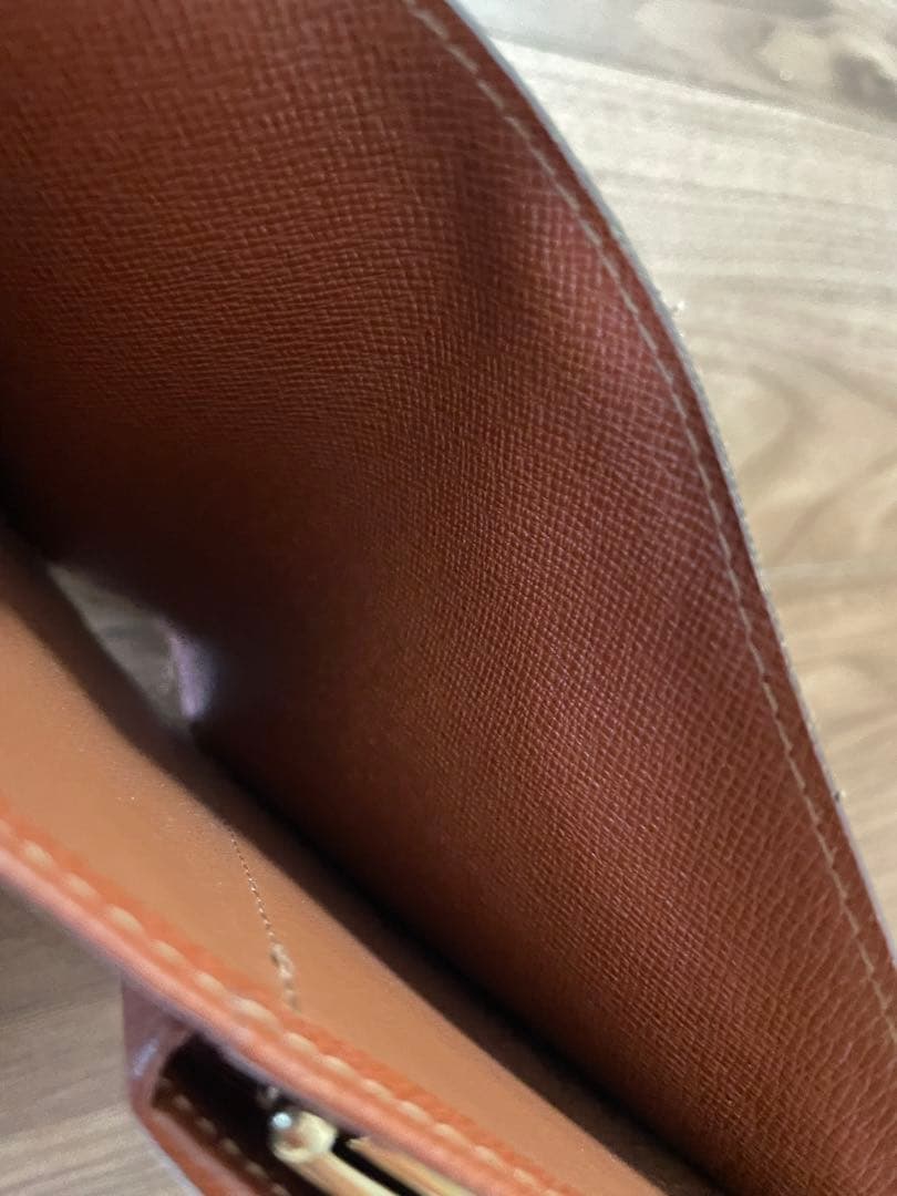 LOUIS VUITTONモノグラム ポルトフォイユ ヴィエノワ ゴールド