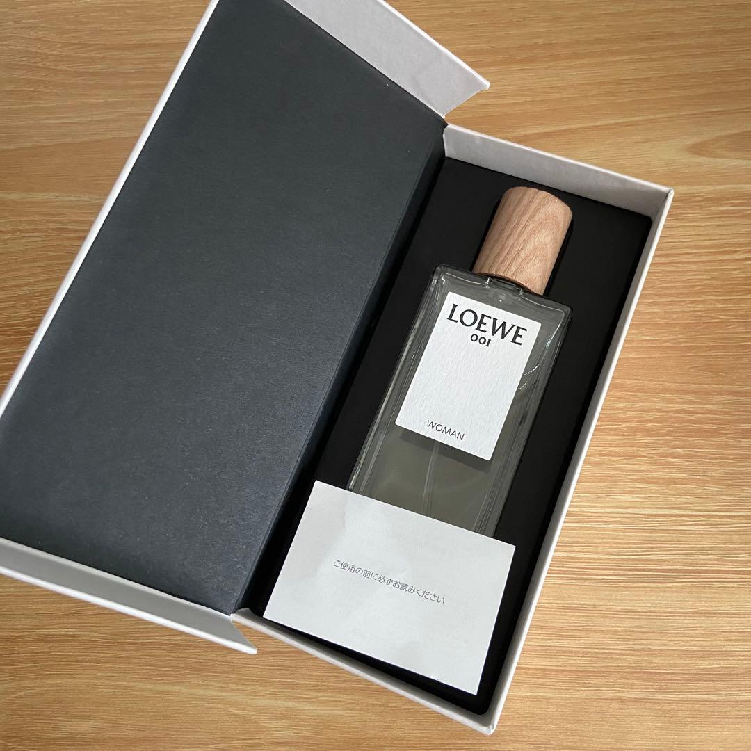 ロエベ 001 ウーマン オードゥ トワレ　50ml 香水
