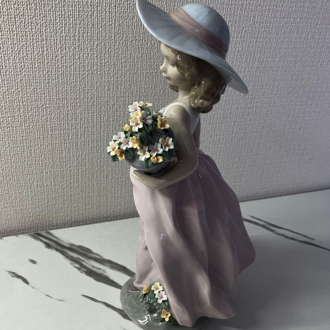 【1/10限定】LLADRO リヤドロ 07676 花籠を持つ少女 箱付