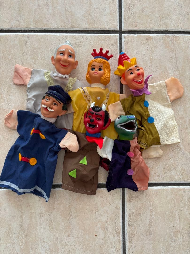 ス*ー様 ビンテージ　パペット人形　デビル　ピエロ　おばあちゃん　お姫様　警察官