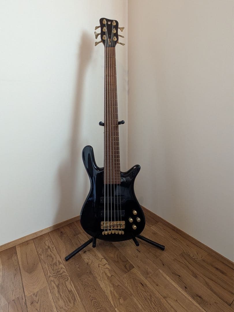 k*u様 Warwick Streamer LX 6弦　ドイツ製　社外ハードケー