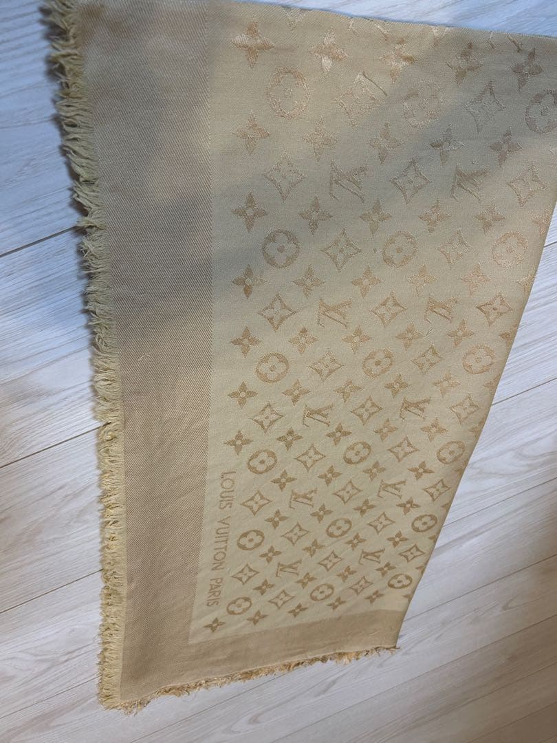 ルイヴィトン ショール・モノグラム シャンパンベージュ　大判サイズ