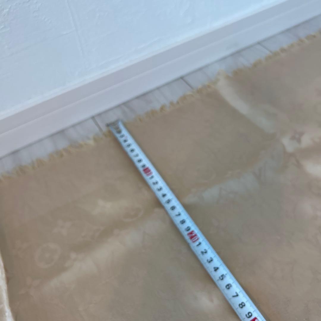 ルイヴィトン ショール・モノグラム シャンパンベージュ　大判サイズ