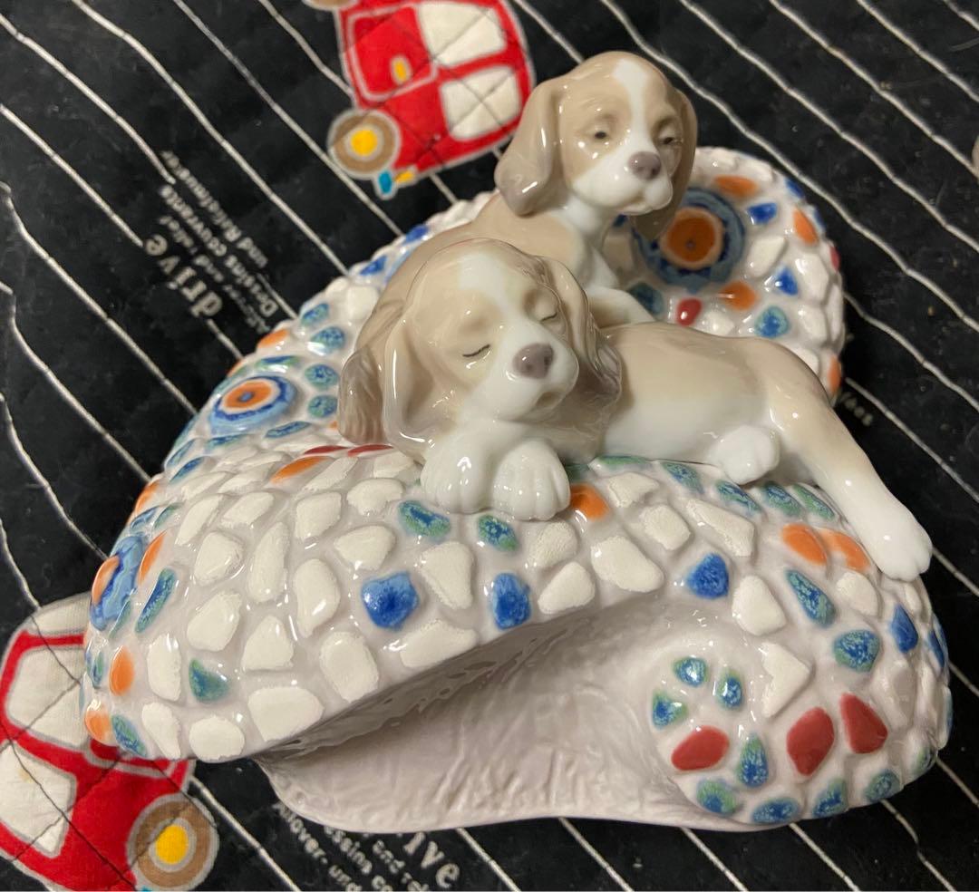 リヤドロ キャバリアの仔犬達