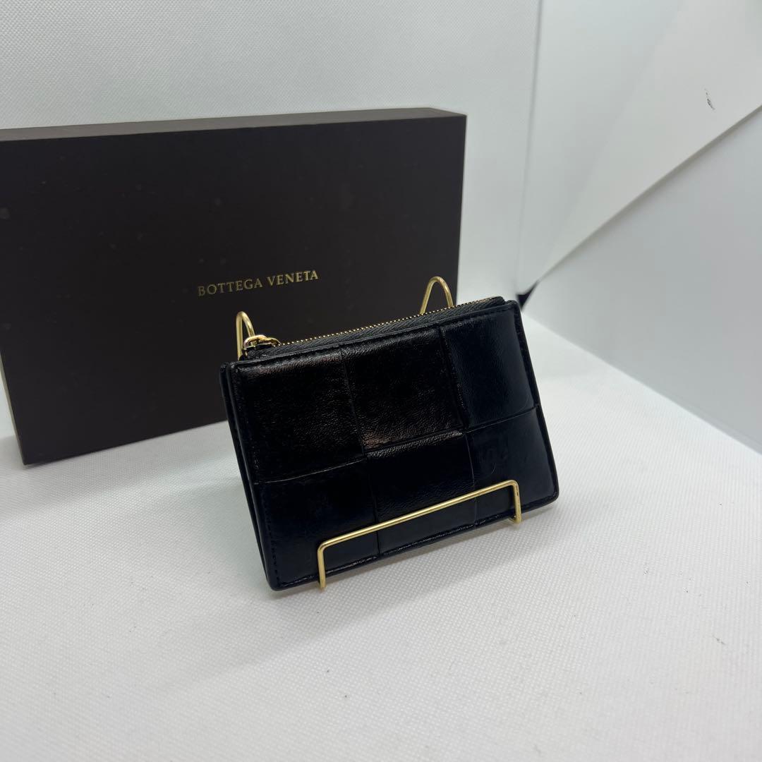 ★BOTTEGA VENETA ブラックフラグメント、、カードケース
