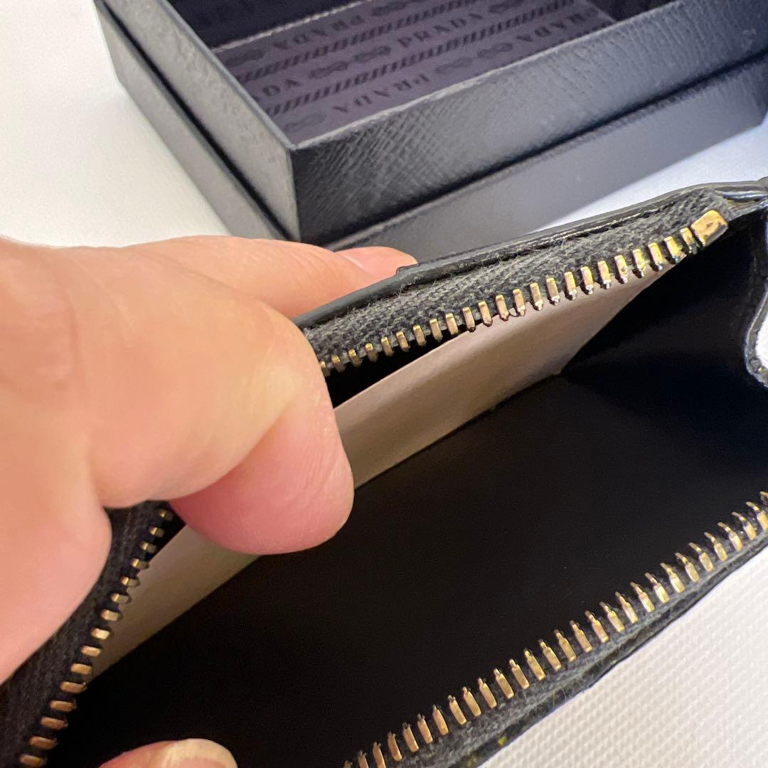 ★BOTTEGA VENETA ブラックフラグメント、、カードケース