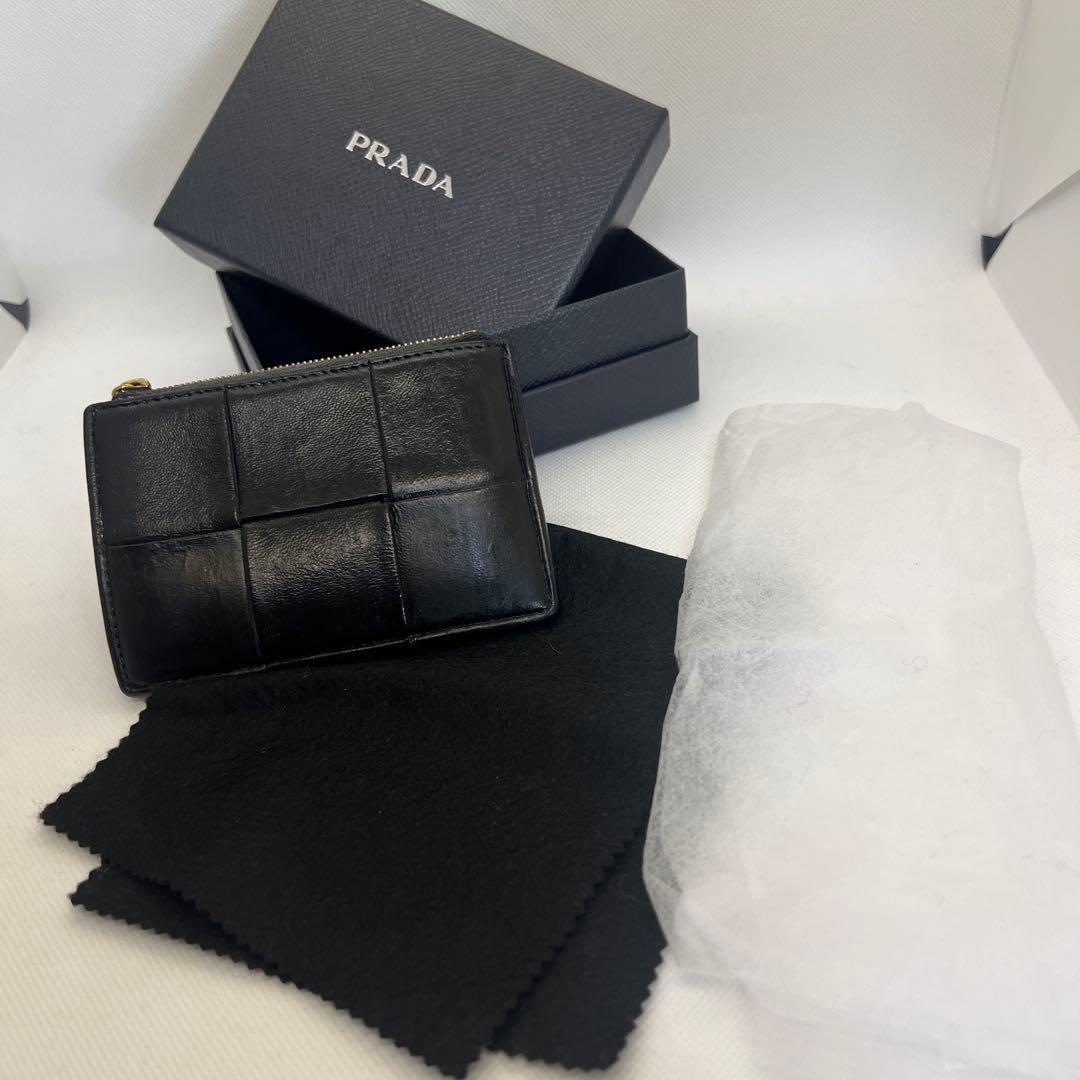 ★BOTTEGA VENETA ブラックフラグメント、、カードケース