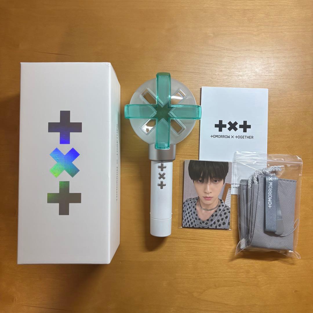 [美品] TOMORROW X TOGETHER ペンライト ver.2