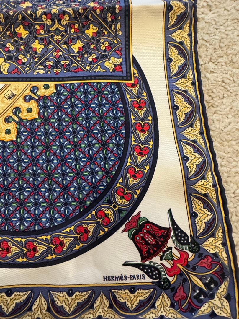 HERMÈS ビザンティンデザイン シルクスカーフ