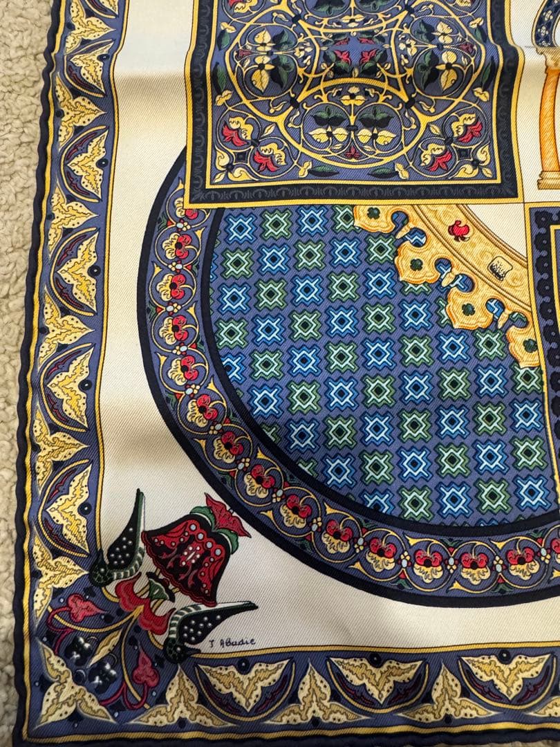 HERMÈS ビザンティンデザイン シルクスカーフ