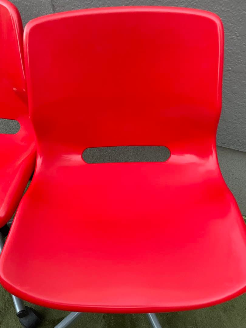 【廃番】2脚セット　IKEA 回転チェア SNILLE スニレ レッド　赤