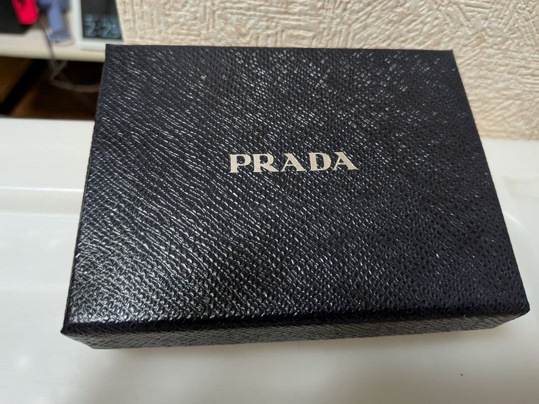 【正規品】PRADA キャラクター型キーホルダー