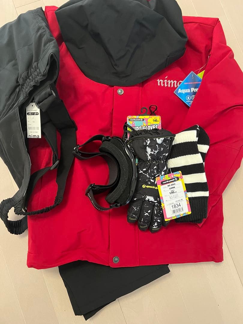 値下げ交渉OK！nima スキーウェアセット 子ども用