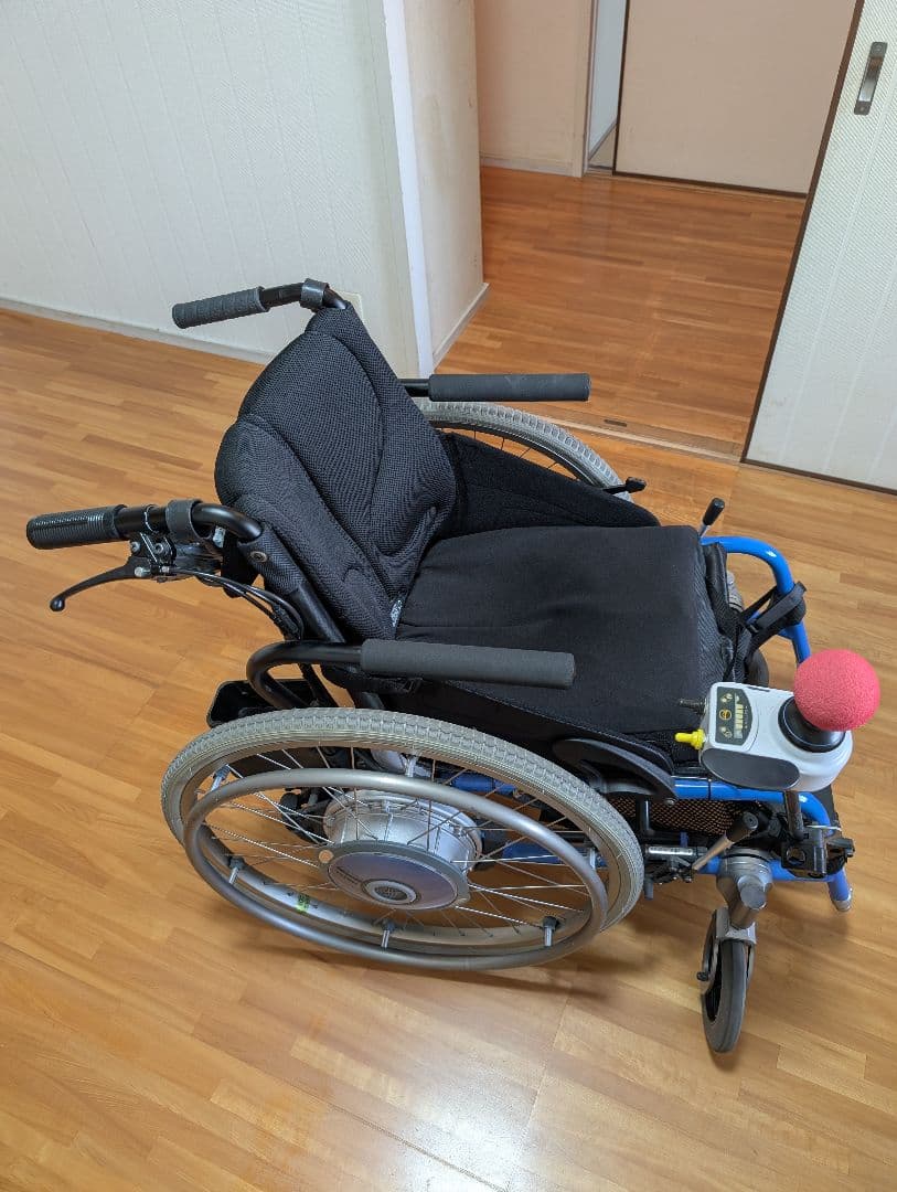 電動車車椅子・バッテリー・充電器付　引き取り限定（京都）