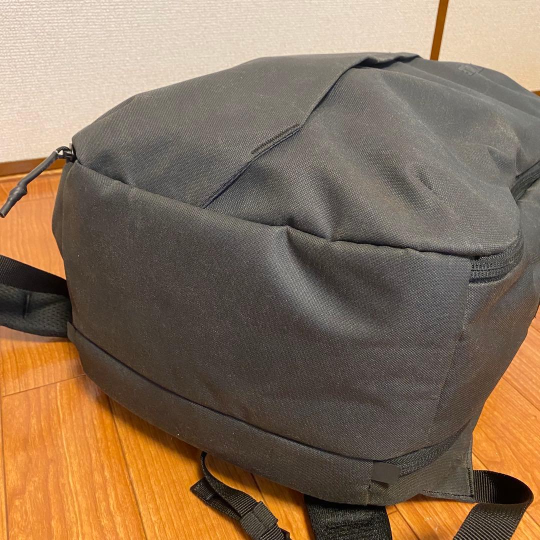 Thule Aionトラベルバックパック28L スーリー　旅行 出張
