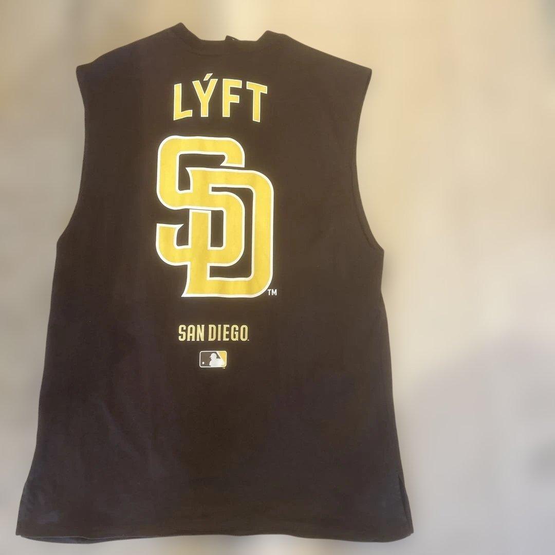 LYFT MLBコラボ　パドレス　ノースリーブ タンクトップ XL