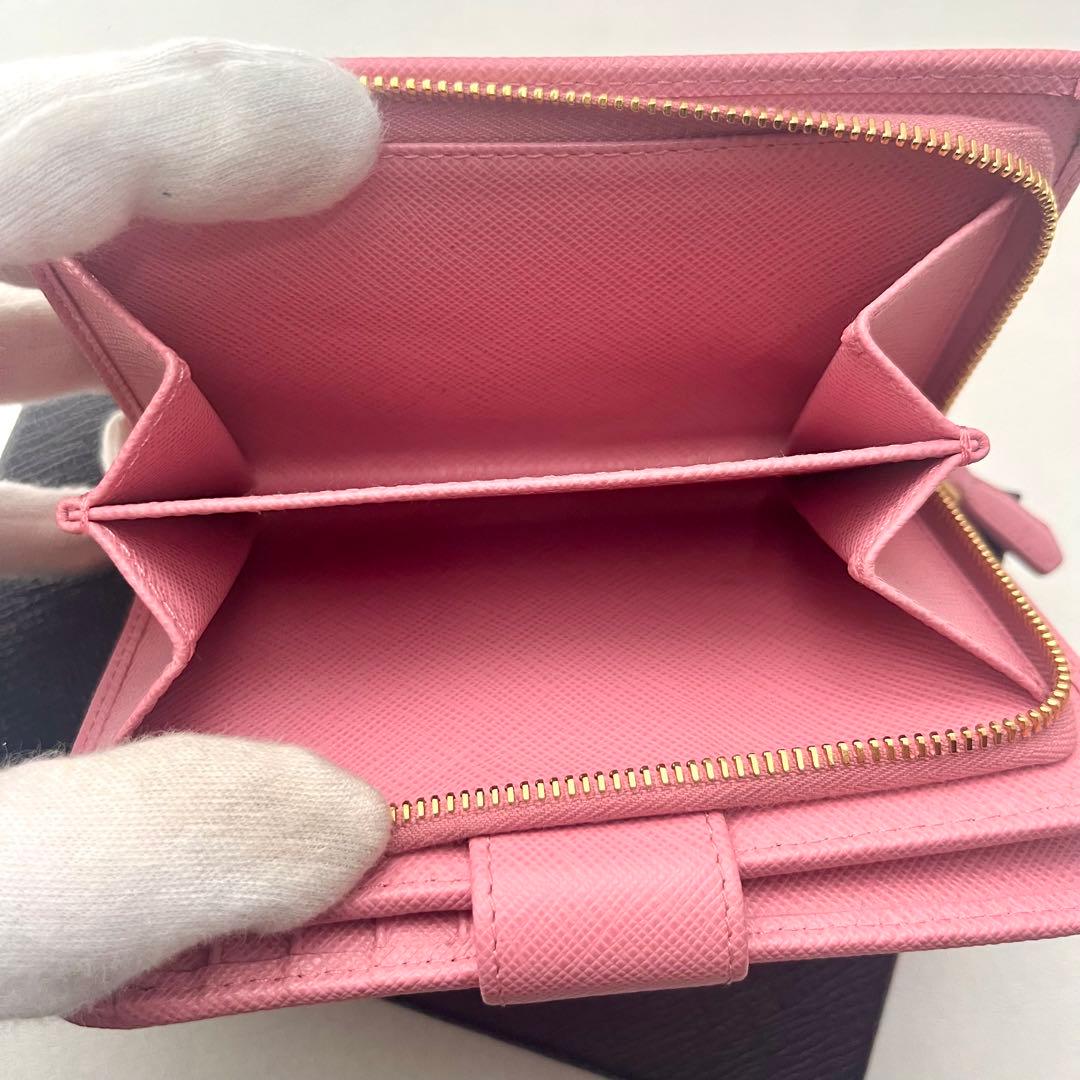 ほぼ未使用 PRADA プラダ サフィアーノ ピンク 二つ折り財布 0127-④