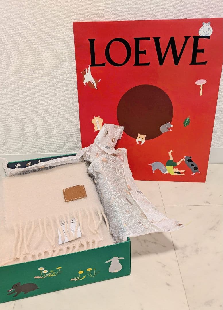 LOEWE ロエベ マフラー ストール ホワイト クリーム