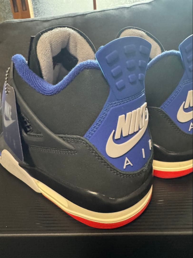 こ*る様 Nike Air Jordan 4 ブラック/レッド/ブルー