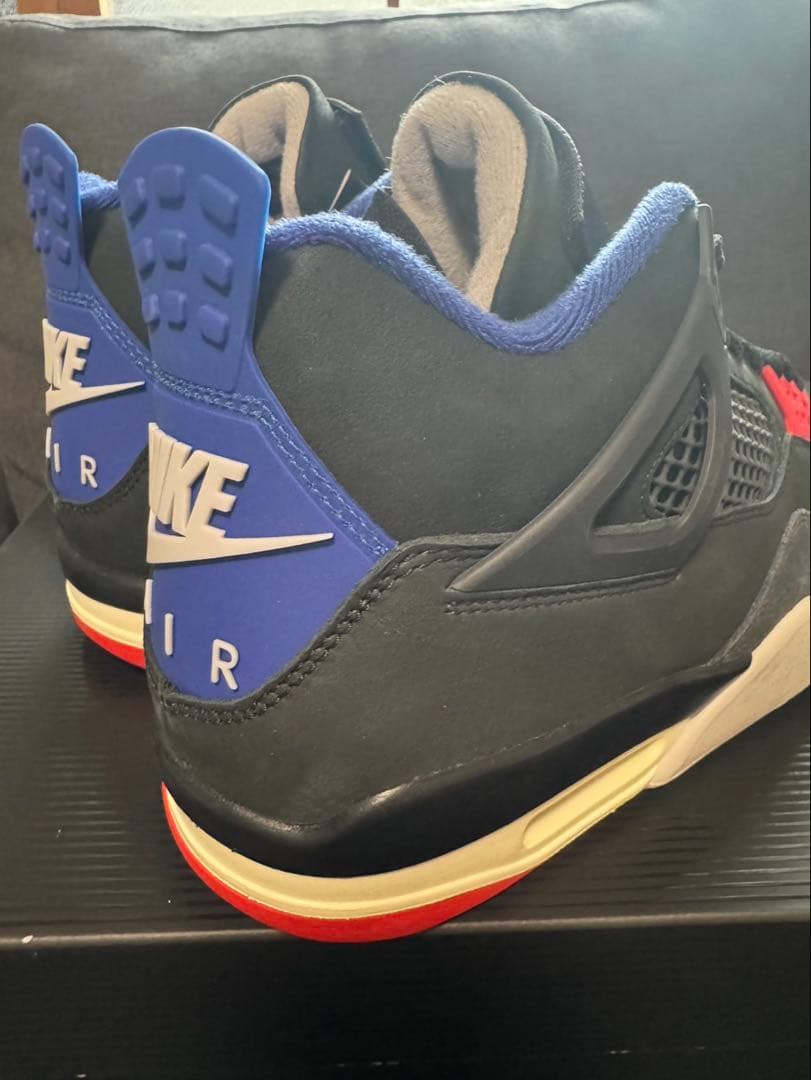 こ*る様 Nike Air Jordan 4 ブラック/レッド/ブルー