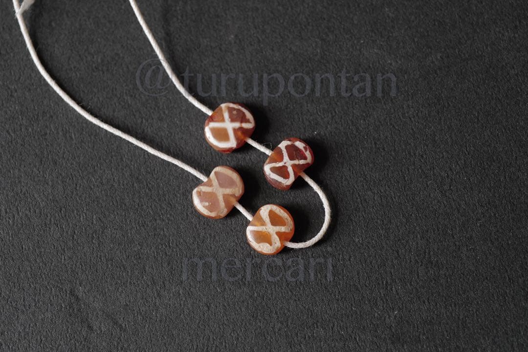 エッチドカーネリアンビーズ×4ピース