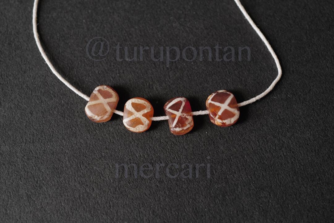 エッチドカーネリアンビーズ×4ピース