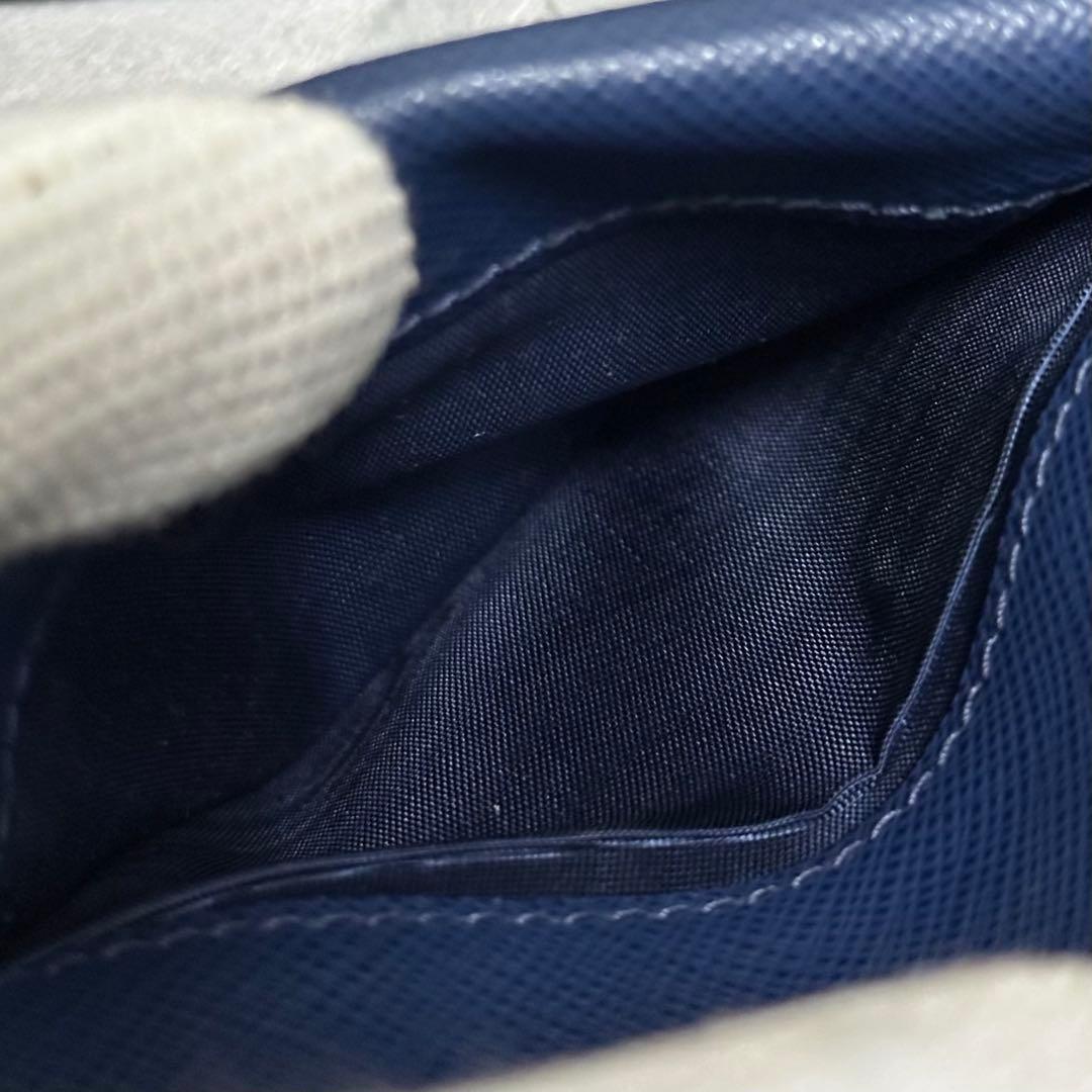 PRADA プラダ　折り財布　ゴールドロゴ　ブルー　サフィアーノレザー