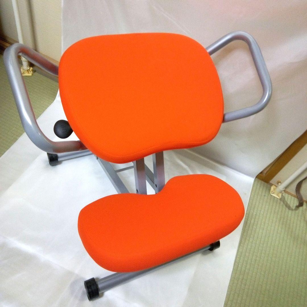 セール価格　バランスチェア　姿勢矯正椅子　プロポーションチェア　猫背、腰痛対策
