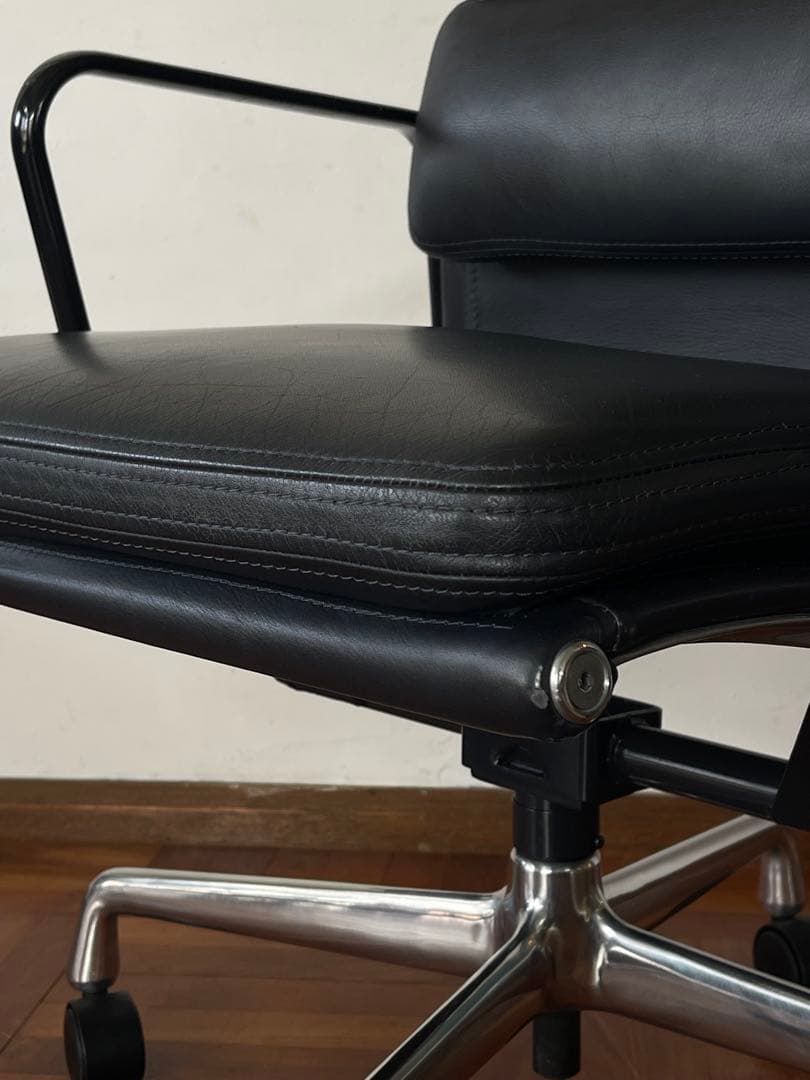 ハーマンミラー ヴィンテージ イームズ ソフトパッド チェア ハイバック