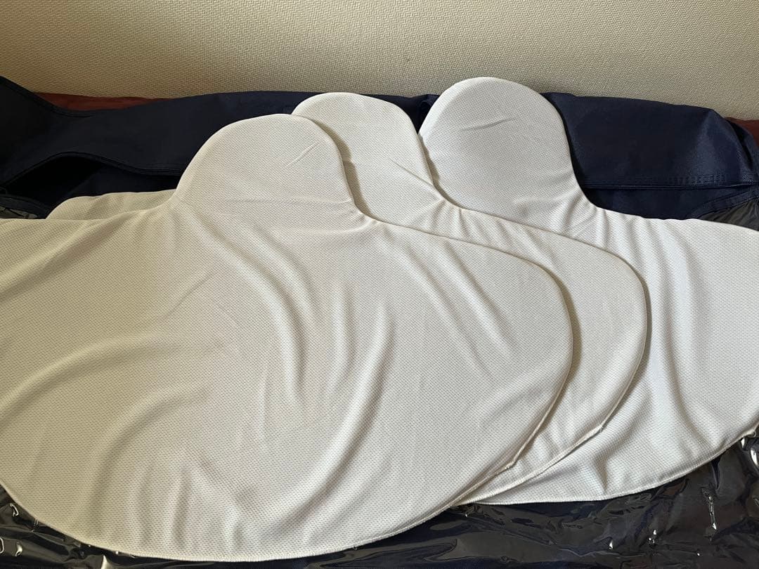 ⭐️21日まで値下げ⭐️横寝枕MUGON2 SU-ZI(スージー) 専用枕カバー付き