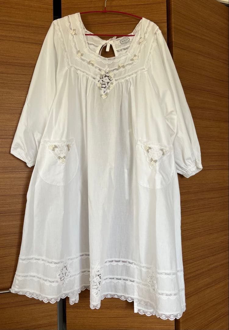 HISCHRONE さえら 白レース割烹着 エプロン