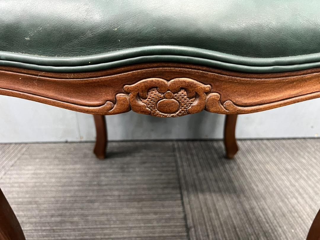 1058◆格安配送地域あり◆ イーセンアーレン ◆ダイニングチェアー◆ロビー