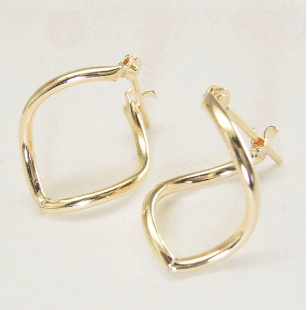 18金 ツイスト フープ ピアス k18 ゴールド 美品