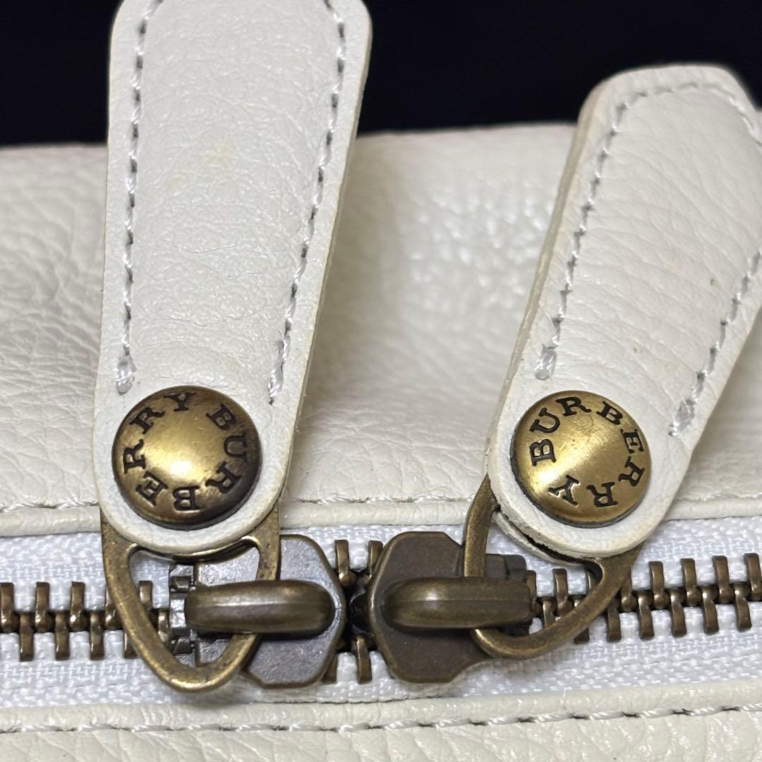 Burberry☆ホワイトレザーボストンバッグ 未使用