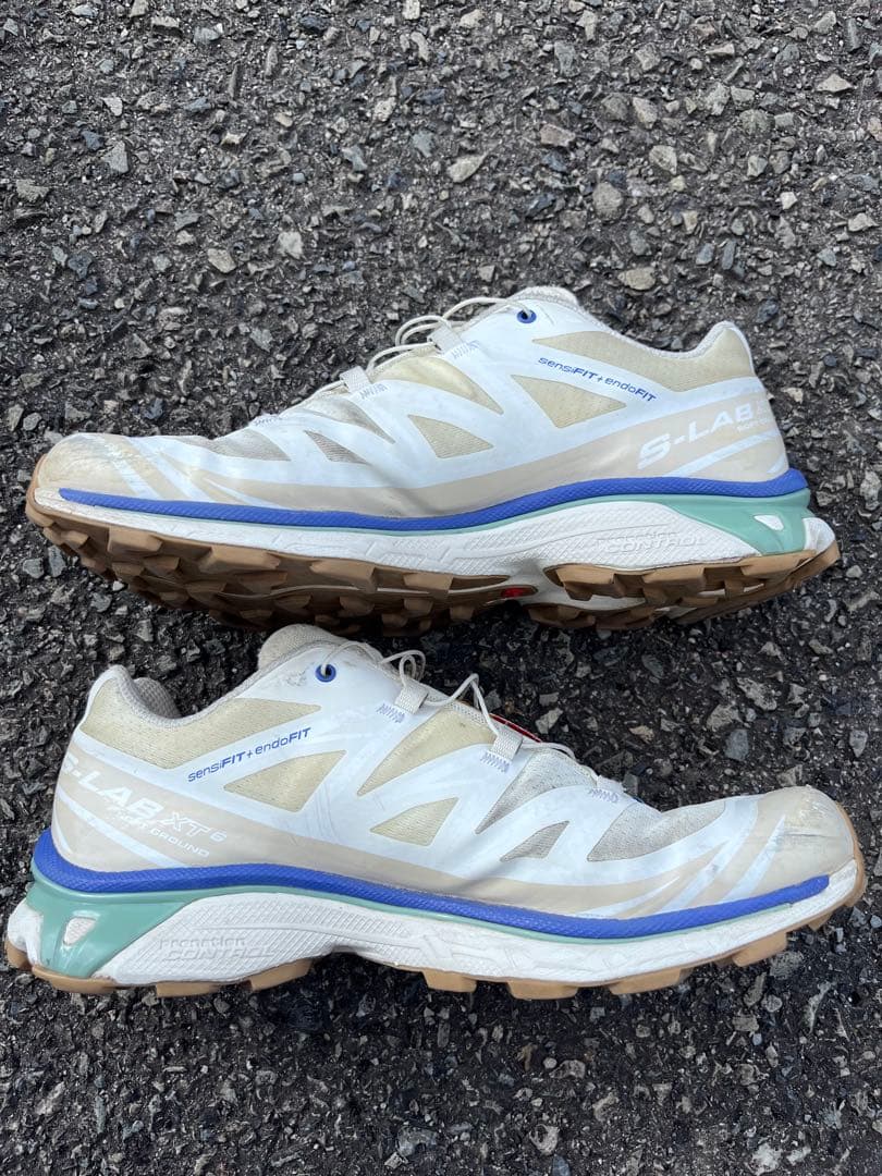 靴 salomon xt6