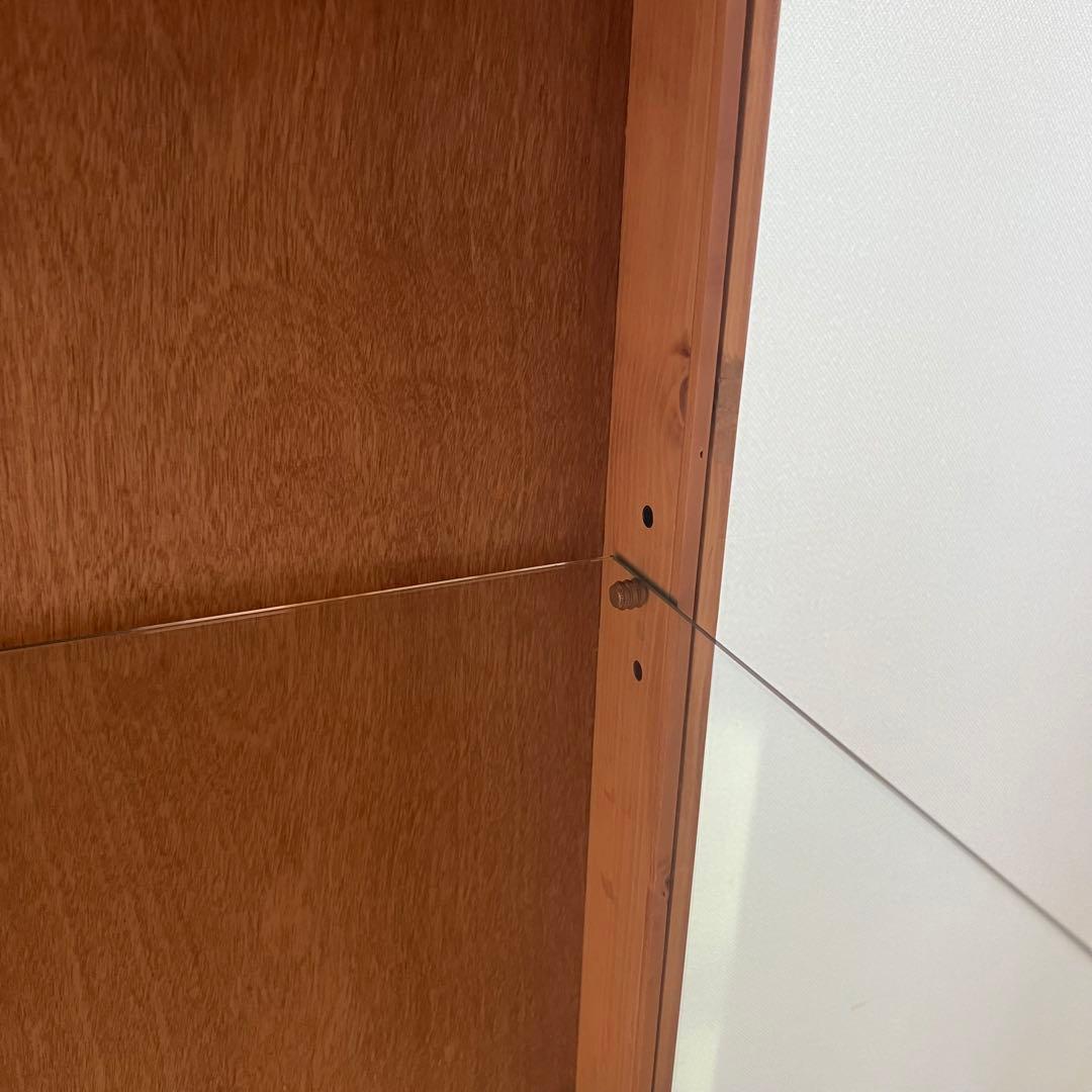 ディスプレイキャビネット　ガラスキャビネット　ガラス棚