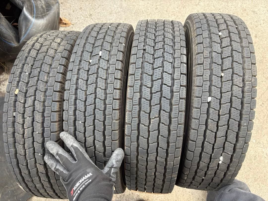 送料無料　145/80R12（145R12 6P） スタッドレス　ヨコハマ　4本