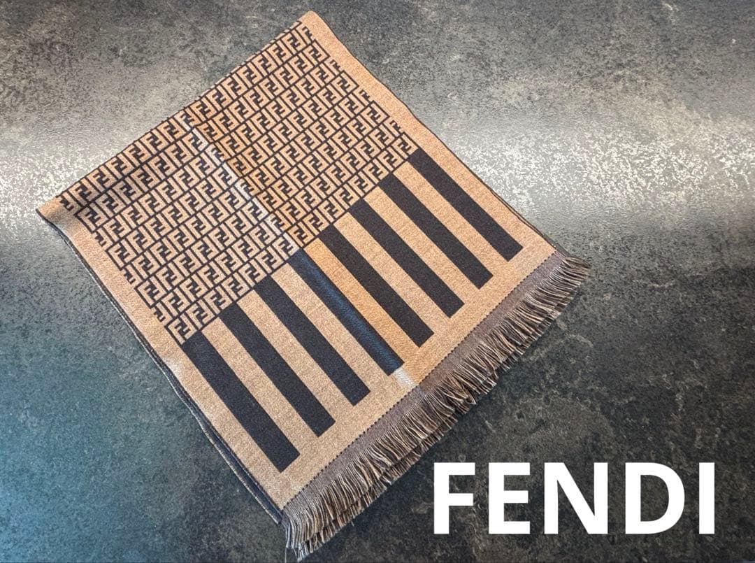 FENDI/フェンディ ＊ マフラー ＊ ズッカ柄 ＊ ストール