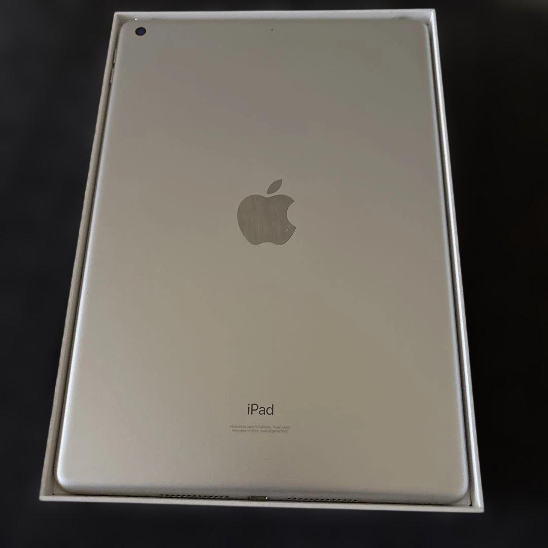 iPad 第9世代 64GB WiFiモデル シルバー