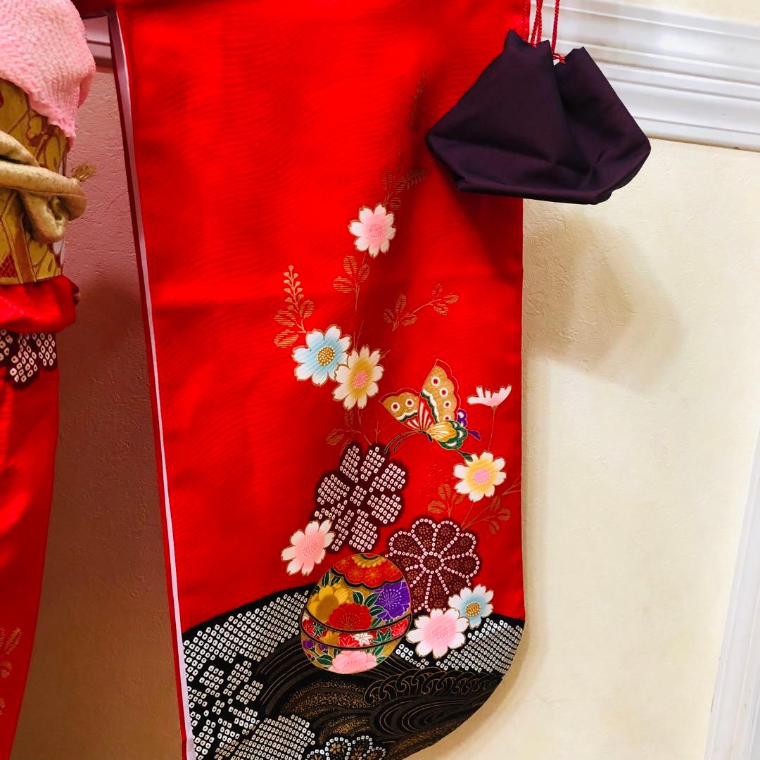 七五三七歳‼️完全フルセット‼️人気赤地に絞り柄豪華❤️か金彩金箔煌びやか際立つ
