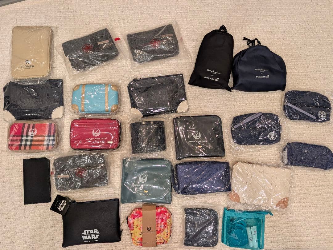 ビジネスクラスアメニティ23個セット（JAL、 ANA、 Eva Airなど）