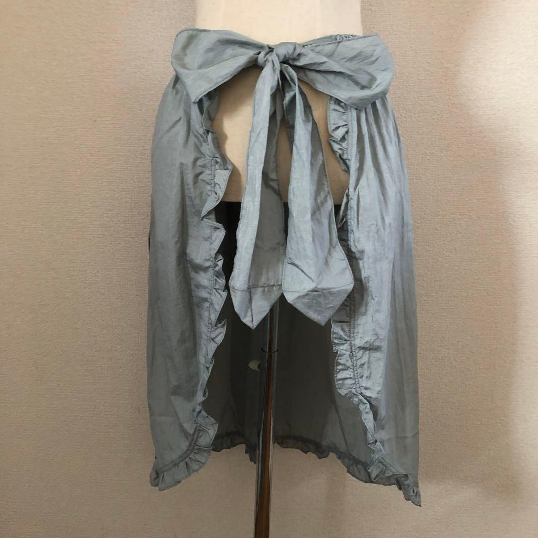 フリルエプロン