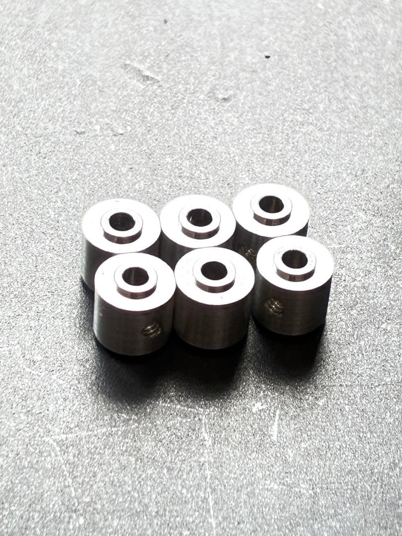 はねかわページ　ミニ四駆　純正カーボンC-ATバンパーとスライドダンパー