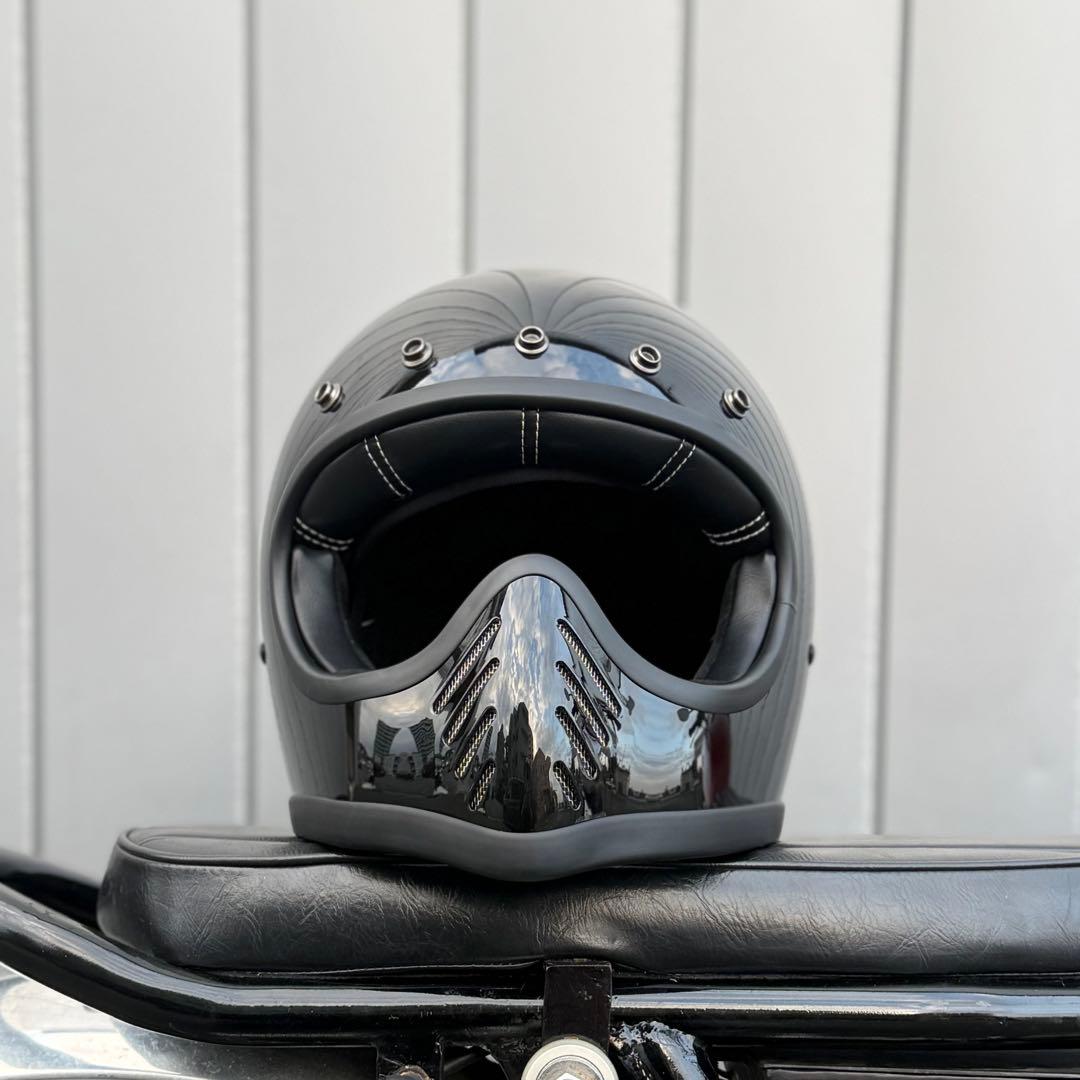 トラッカー　OCEAN BEETLE MTX BELL MOTO3 TT&CO