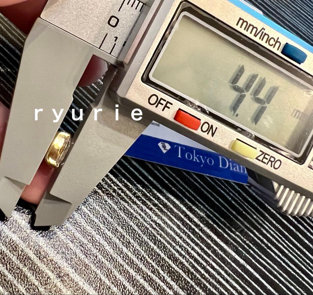 18金レディースピアス MOISSANITE HEART