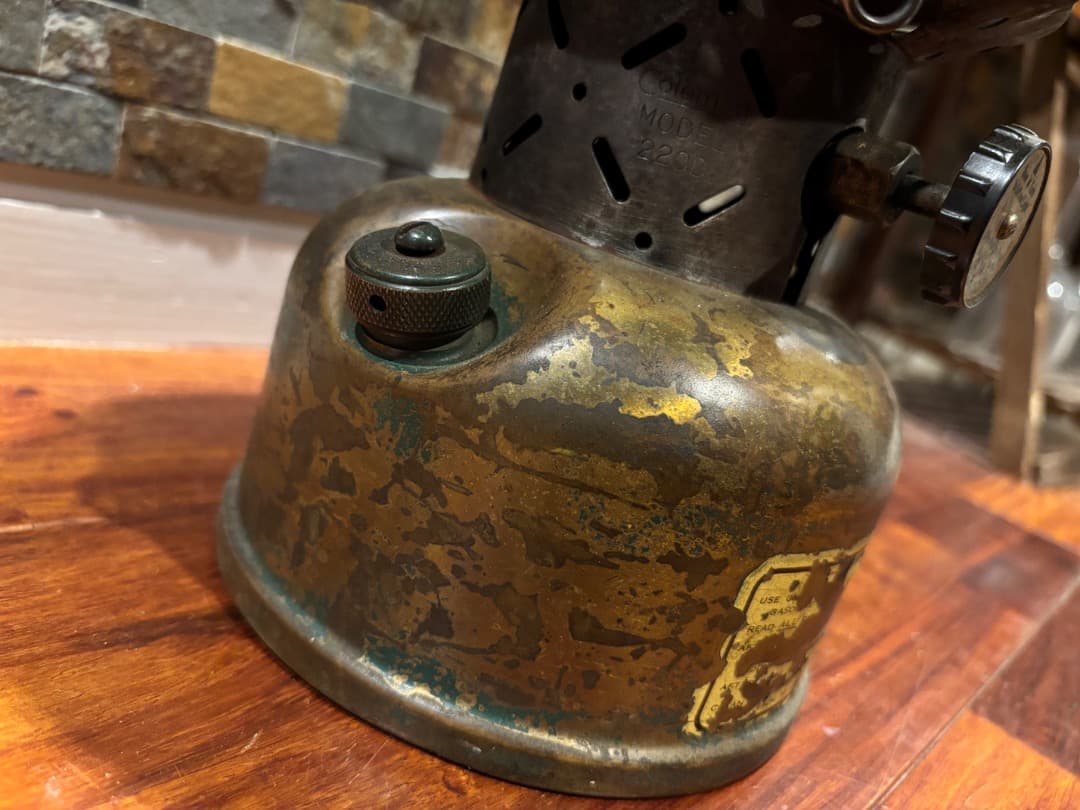 【戦時中軍用 】1946年 B 220D コールマン ランタン ケース付き