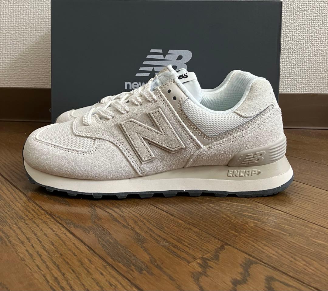 23.5cm ニューバランスU574 オールオフホワイトカラー