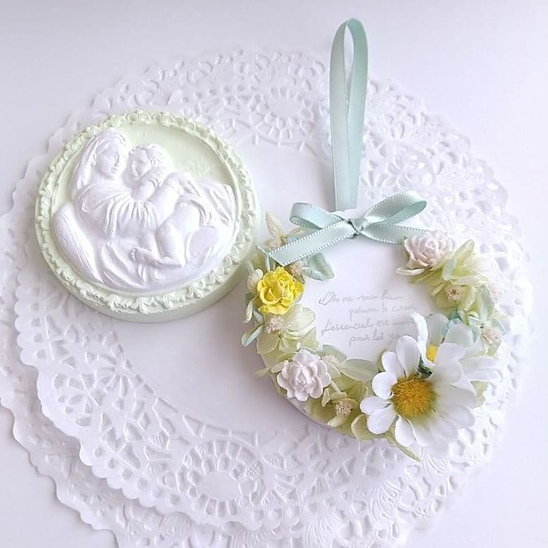 アロマストーンマリア様&フラワーリースセット