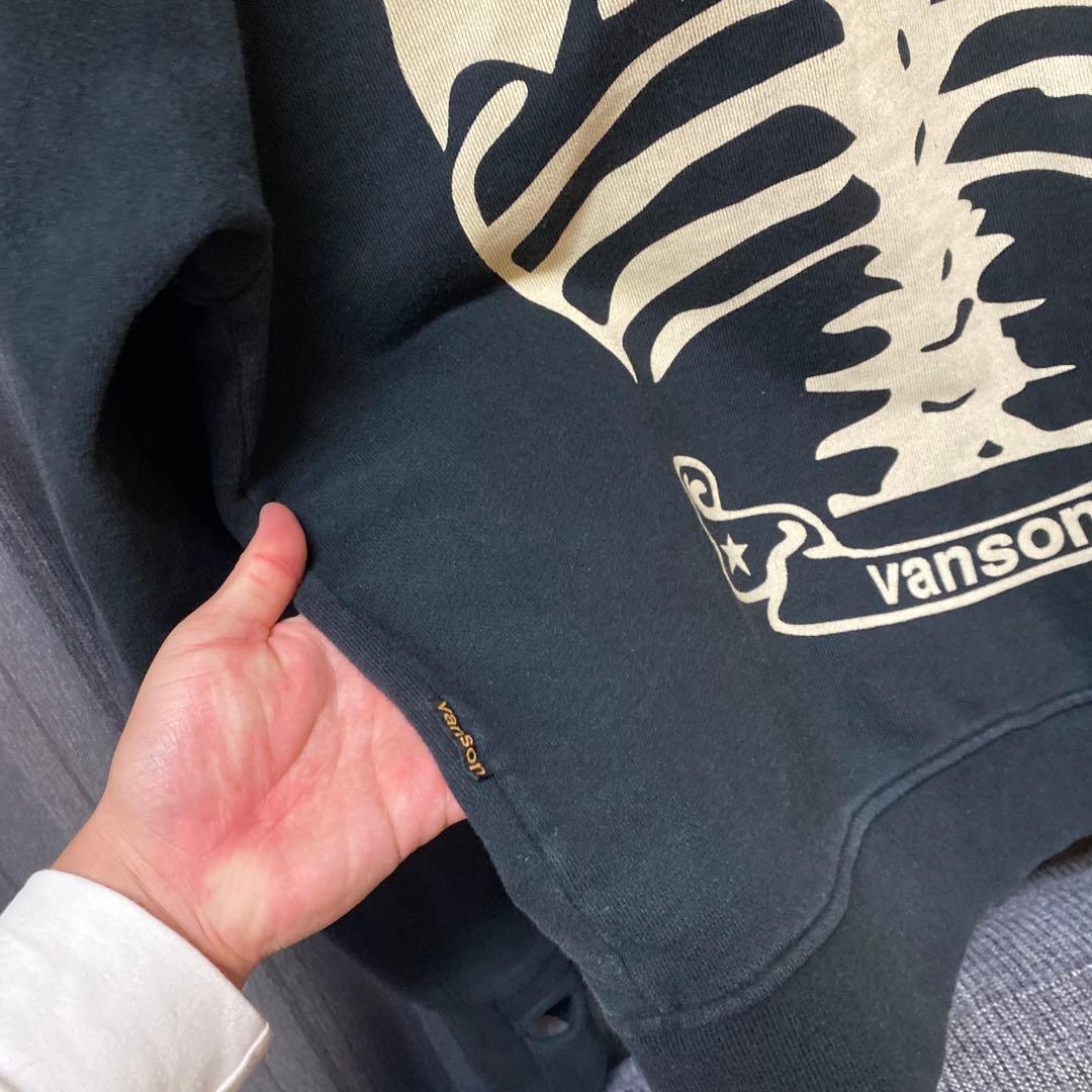 vanson スケルトンデザイン パーカー