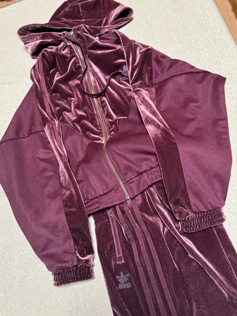 adidas ワインカラーベロアジャージ上下　美品
